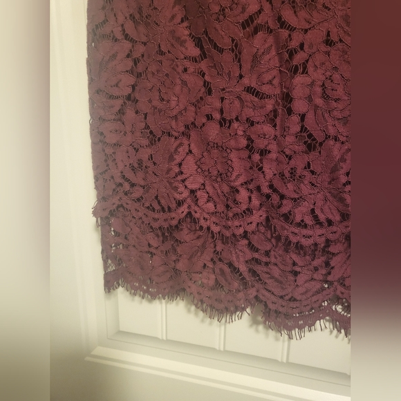 Lulu's, L, Burgundy - Picture 5 of 11